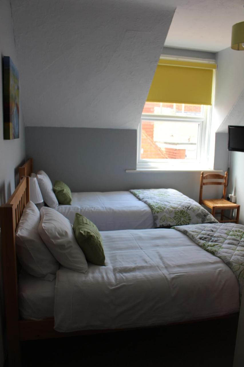 Beamsley Lodge B&B AEGON International Esterno foto