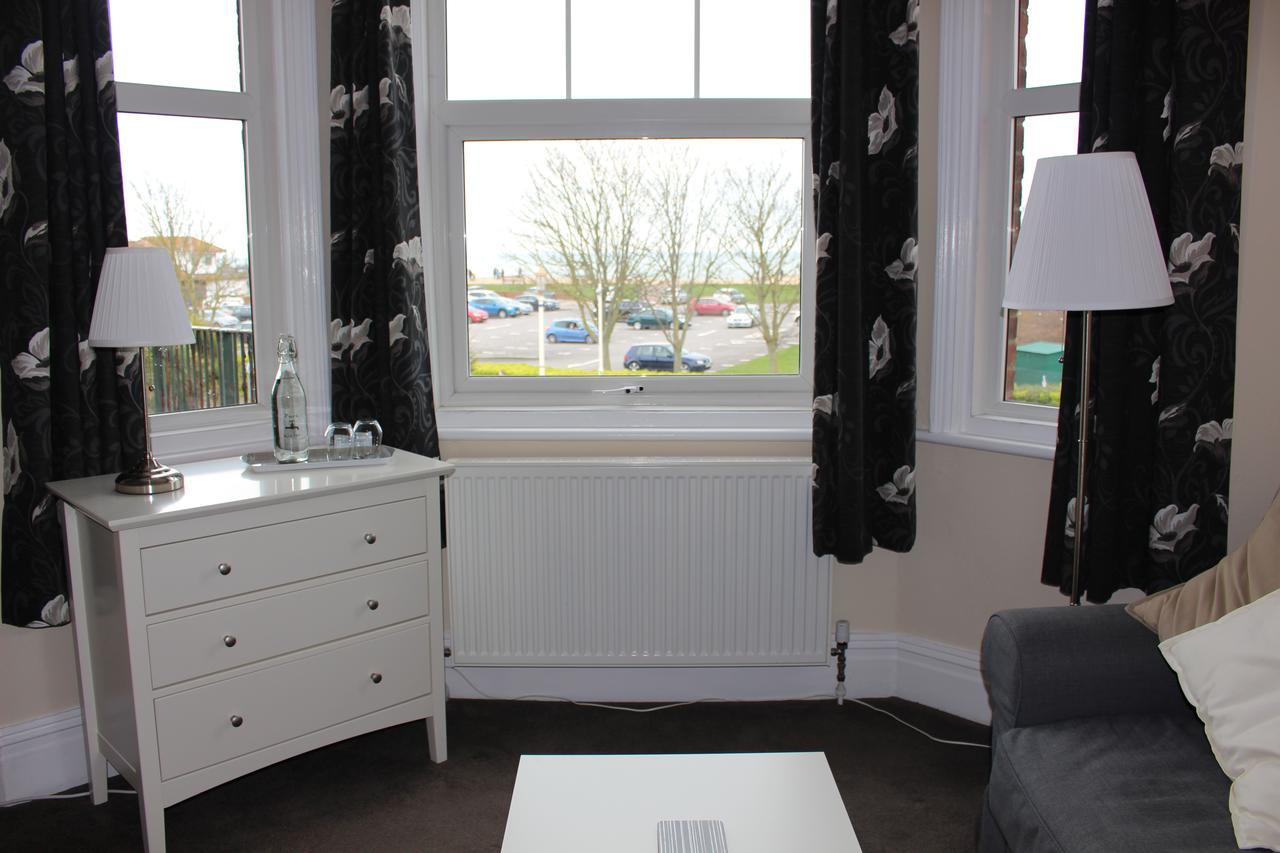 Beamsley Lodge B&B AEGON International Esterno foto