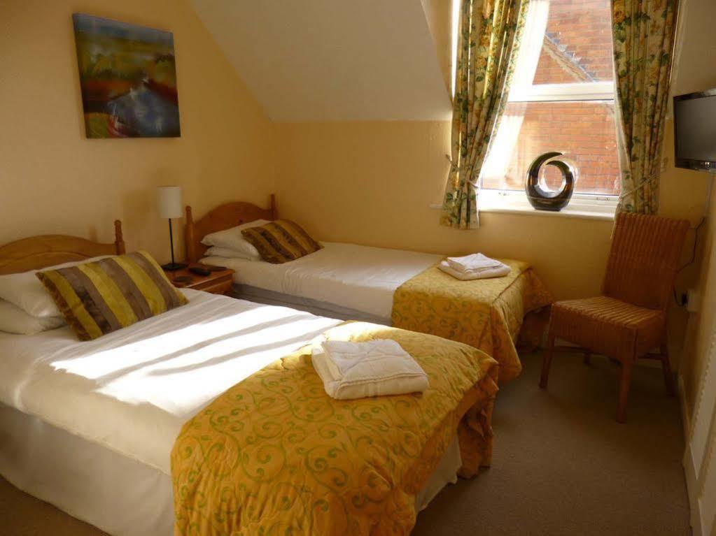 Beamsley Lodge B&B AEGON International Esterno foto